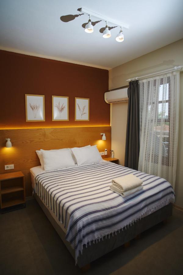 No 22 Riders' Inn Акьяка Экстерьер фото